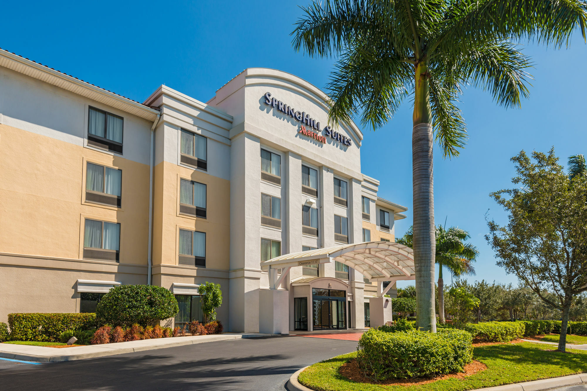 Springhill Suites Fort Myers Airport Exterior photo
